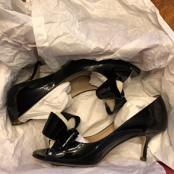 Valentino Pumps.D’Orsey Bow Pumps🎉Host Pick🎉 size 5 1/2 - Picture 8 of 8